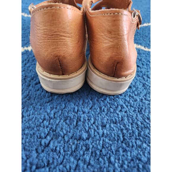 Girl's Leather Butterfly Heeled Sandals 2 - Picture 5 of 7